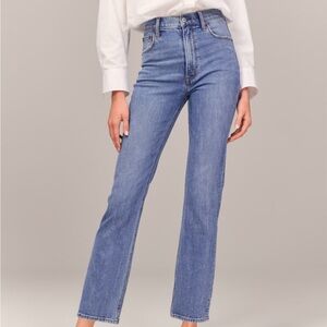 Abercrombie & Fitch Ultra High Rise Ankle Straight Jeans